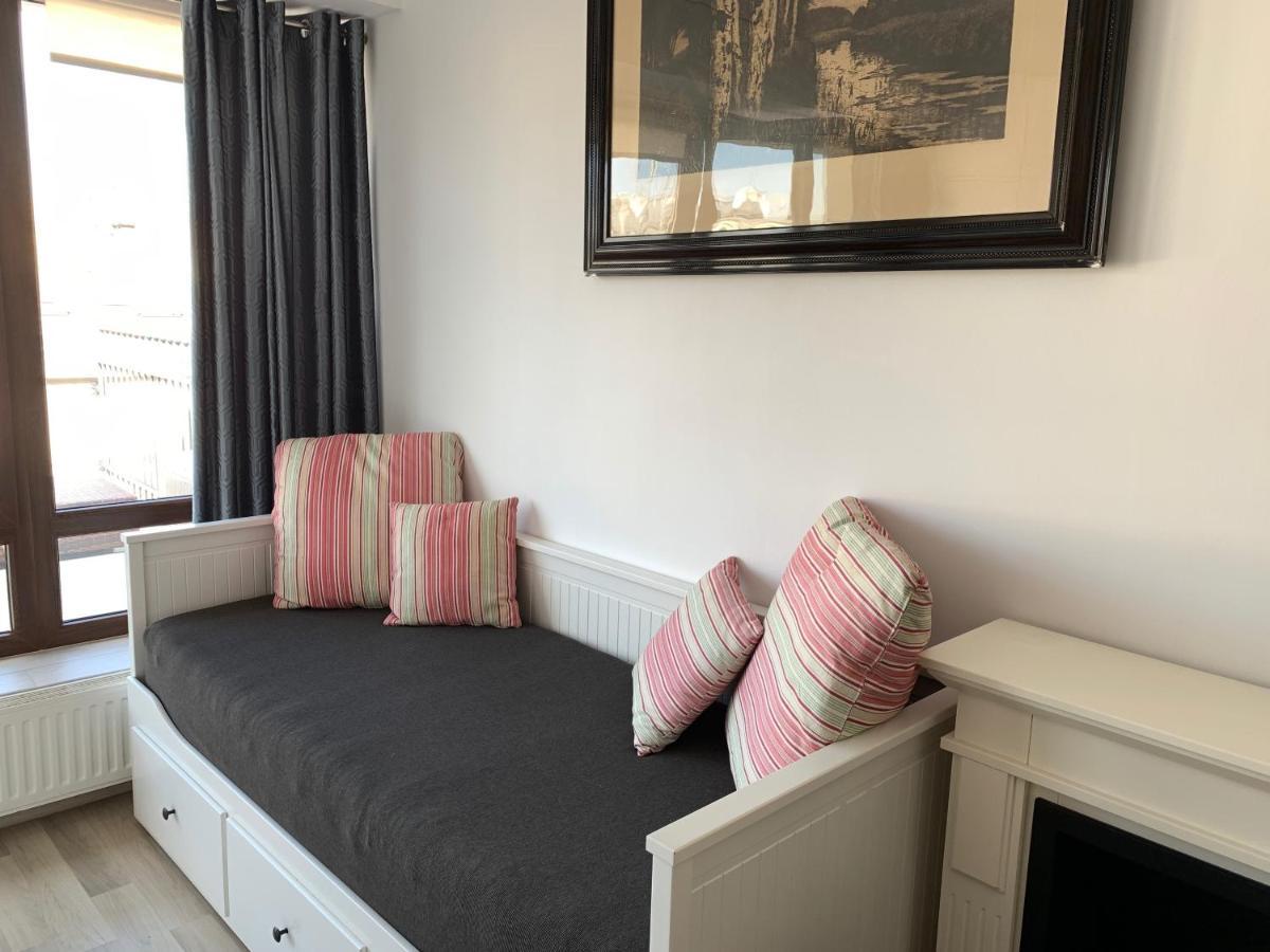 Vultor Apartments Вроцлав Екстериор снимка