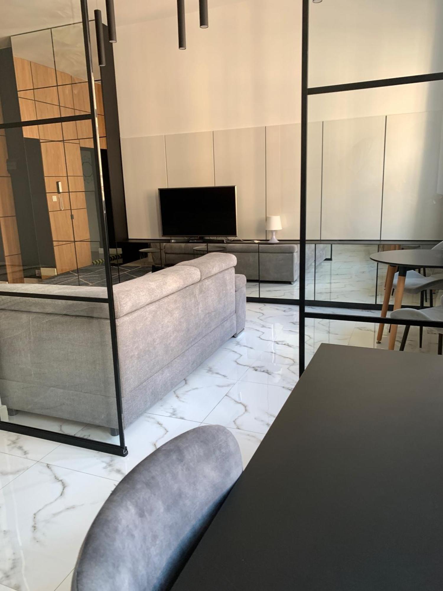 Vultor Apartments Вроцлав Екстериор снимка